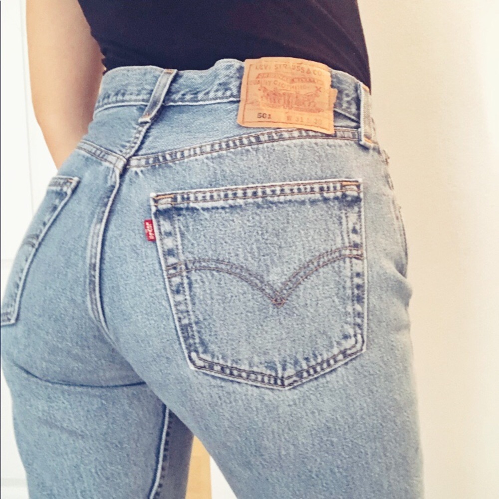 SALE: Vintage Levi's ☁️ 501